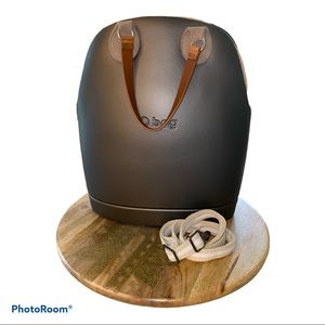 O Bag - Bucket Bag w handle and crossbody strap!